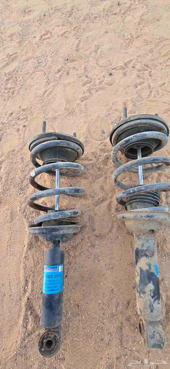 قطع غيار هايلكس 6