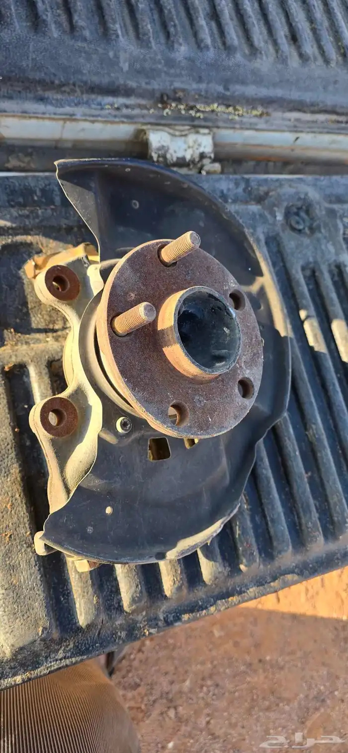 قطع غيار هايلكس 1