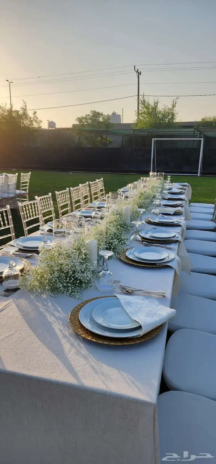 طاولات وكراسي عشاء 4