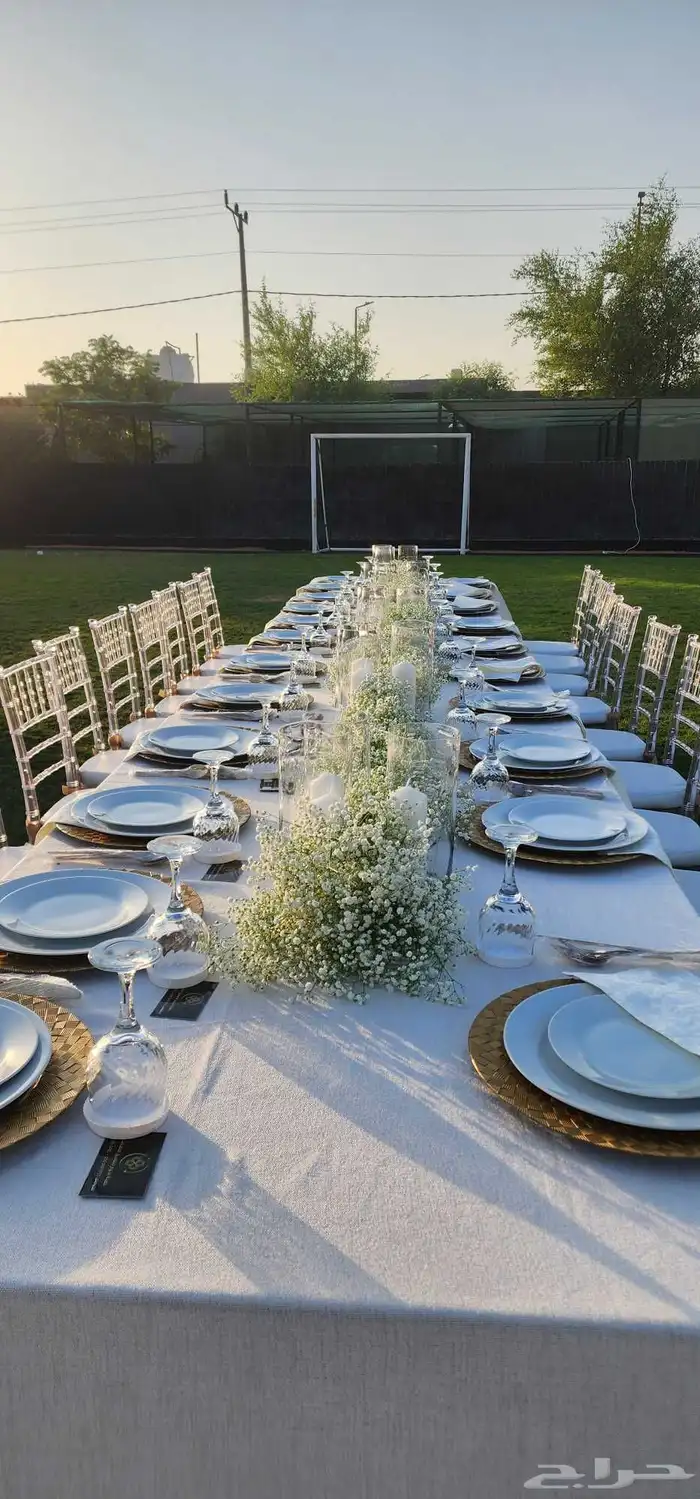 طاولات وكراسي عشاء 5