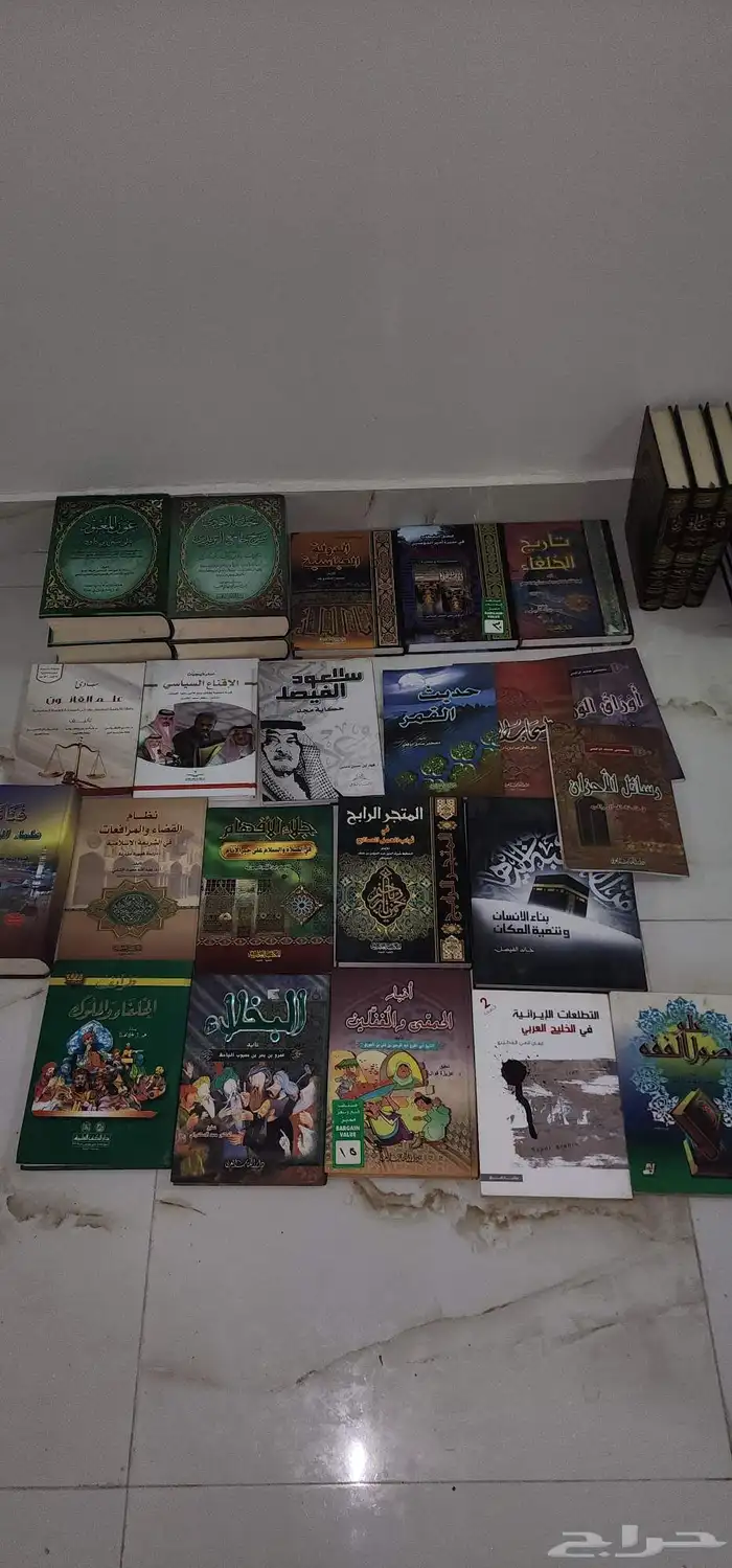 كتب نظيفة وجديدة 0
