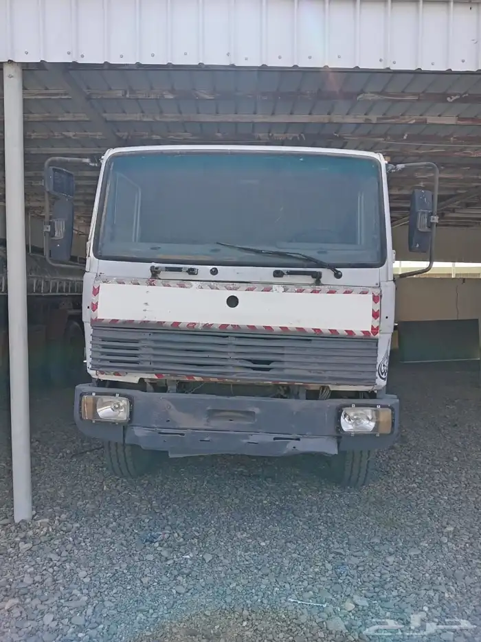 شاحنه مرسيدس البي 1991 0