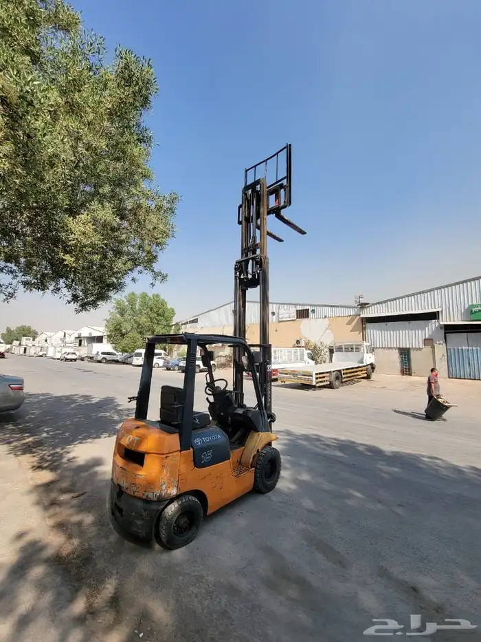 رافعه شوكيه فوركلفت للببع بنزين وغاز 1