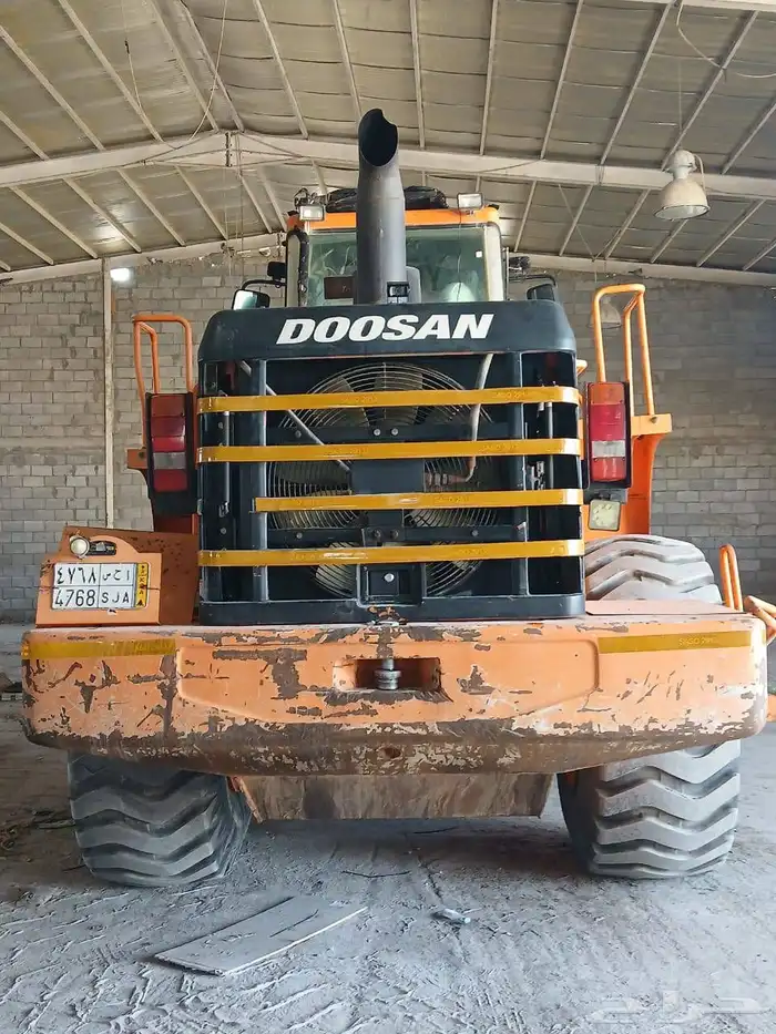 شيولات بوكلينات للايجار اليومي والشهري 2