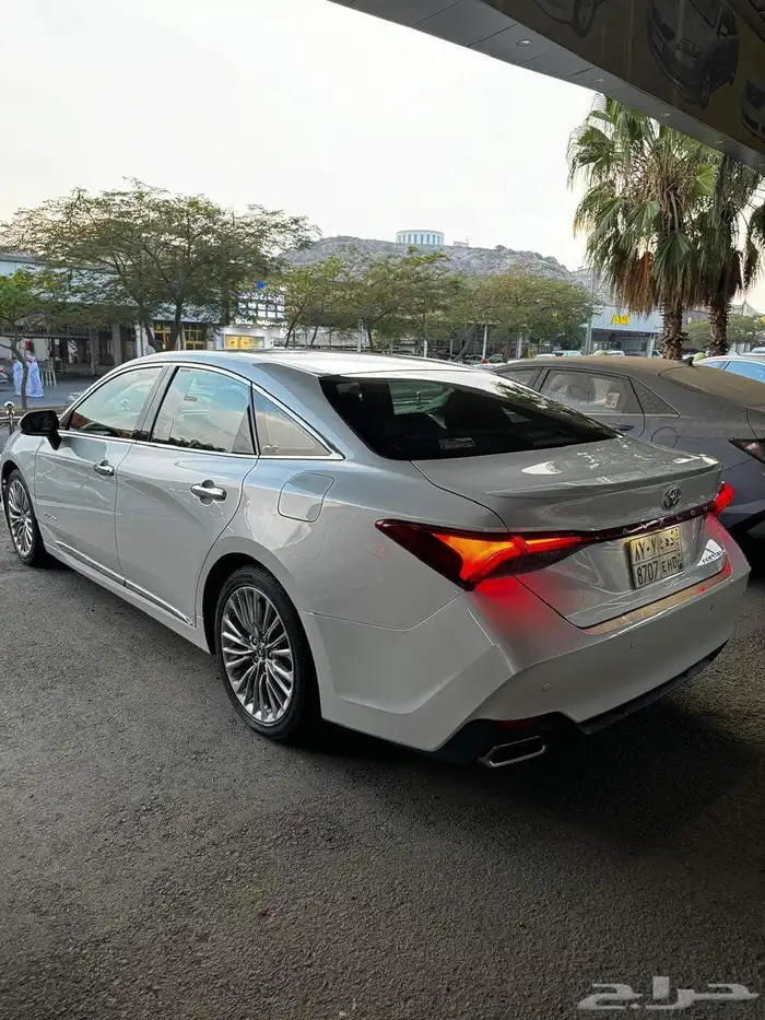 للبيع افالون 2019 فل كامل بيرميوم 2