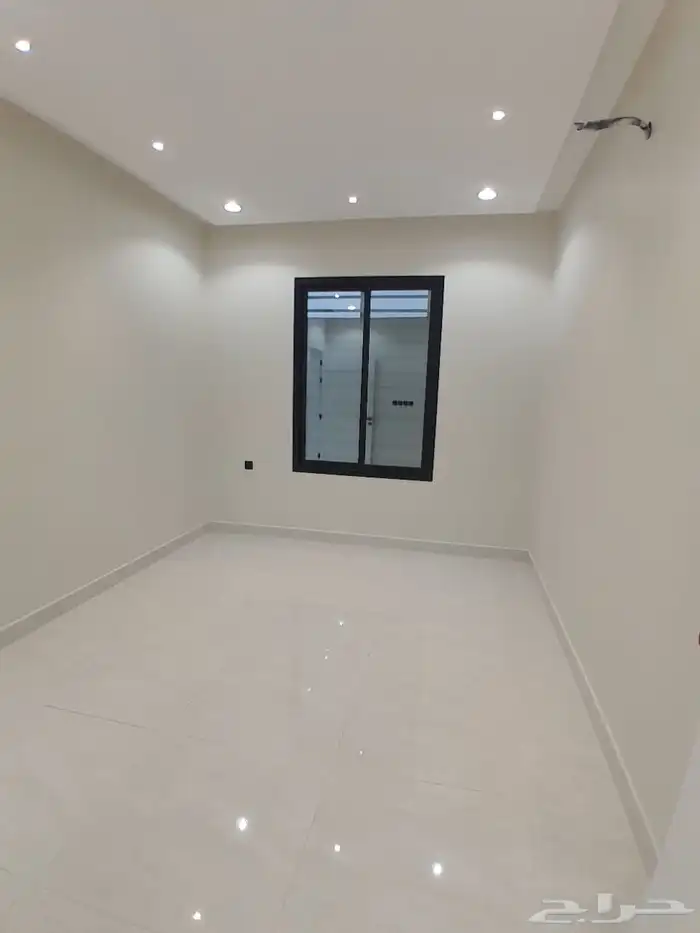 للبيع دور ارضي تمليك تشطيبات فاخره بالمحاله بسعر 550الف 5