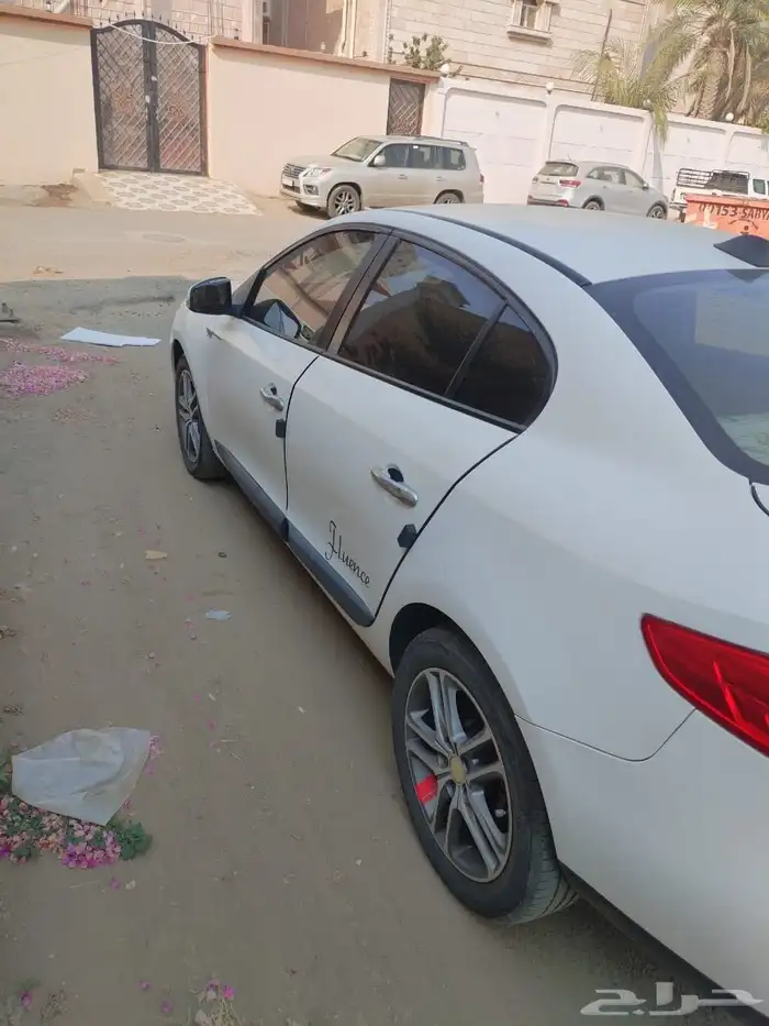 رينو فلونس 2015 2