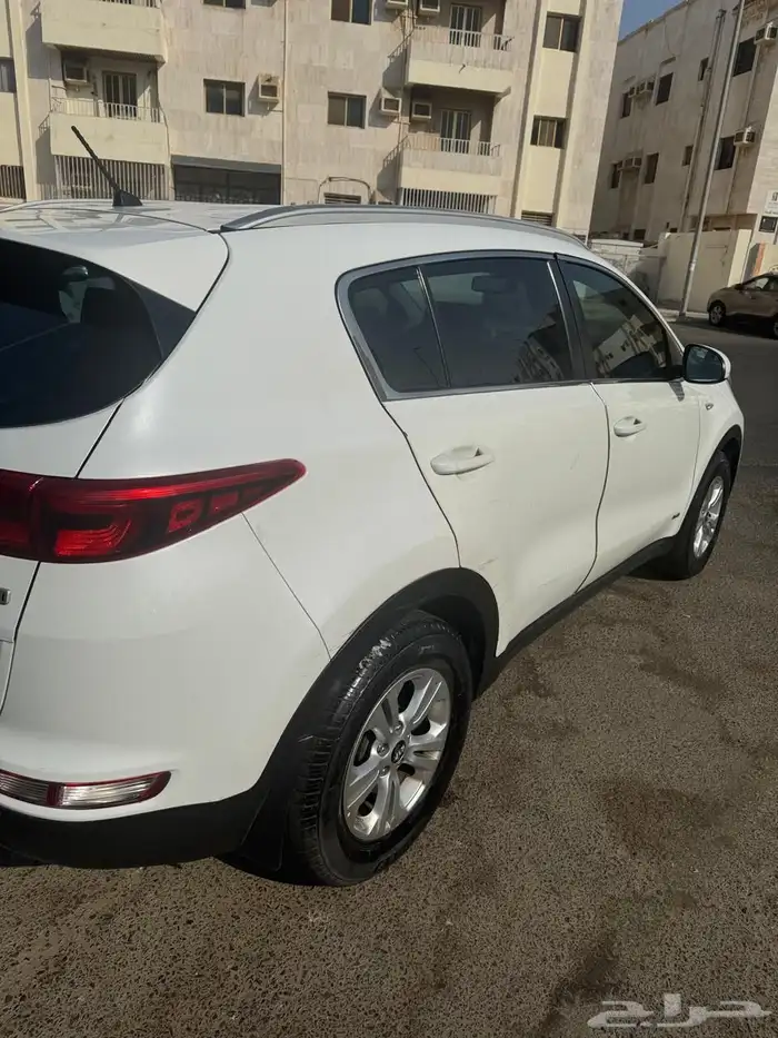 كيا سبورتاج موديل 2017 دبل مكينة كبيرة 4