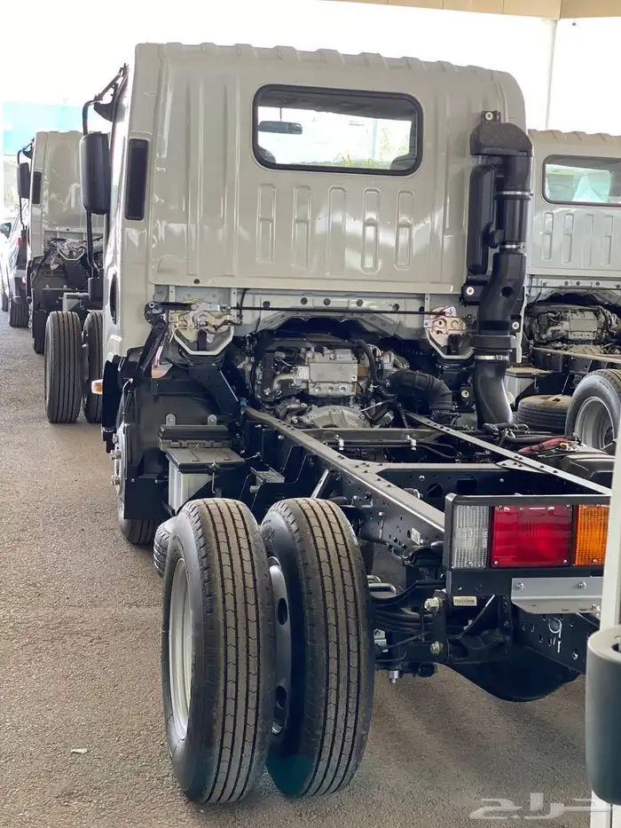 ايسوزو دينا جميع الاوزان من 3 طن الى 13 طن 4