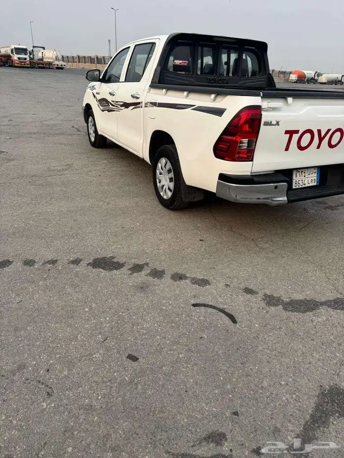 تويوتا هايلوكس غمارتين موديل 2020 ممشي قليل بحاله الوكاله 5