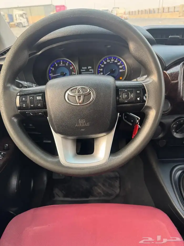 تويوتا هايلوكس غمارتين موديل 2020 ممشي قليل بحاله الوكاله 14