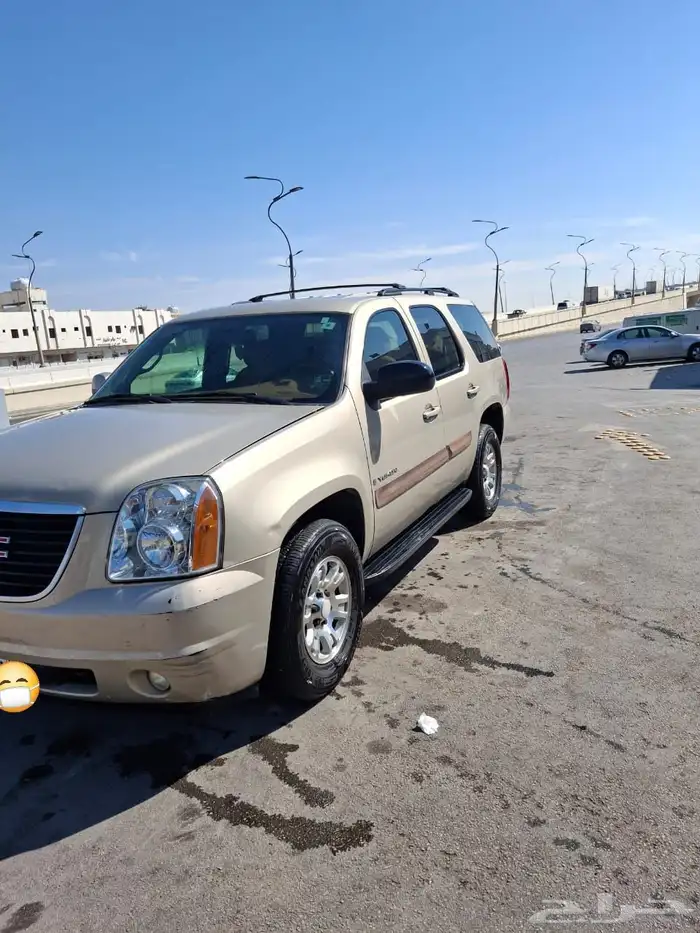 جمس يوكن بحالة ممتازة للبيع 3