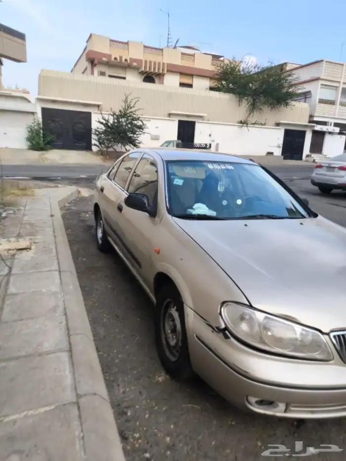 للليع نبسان صني موديل 2005 قير عادي 3