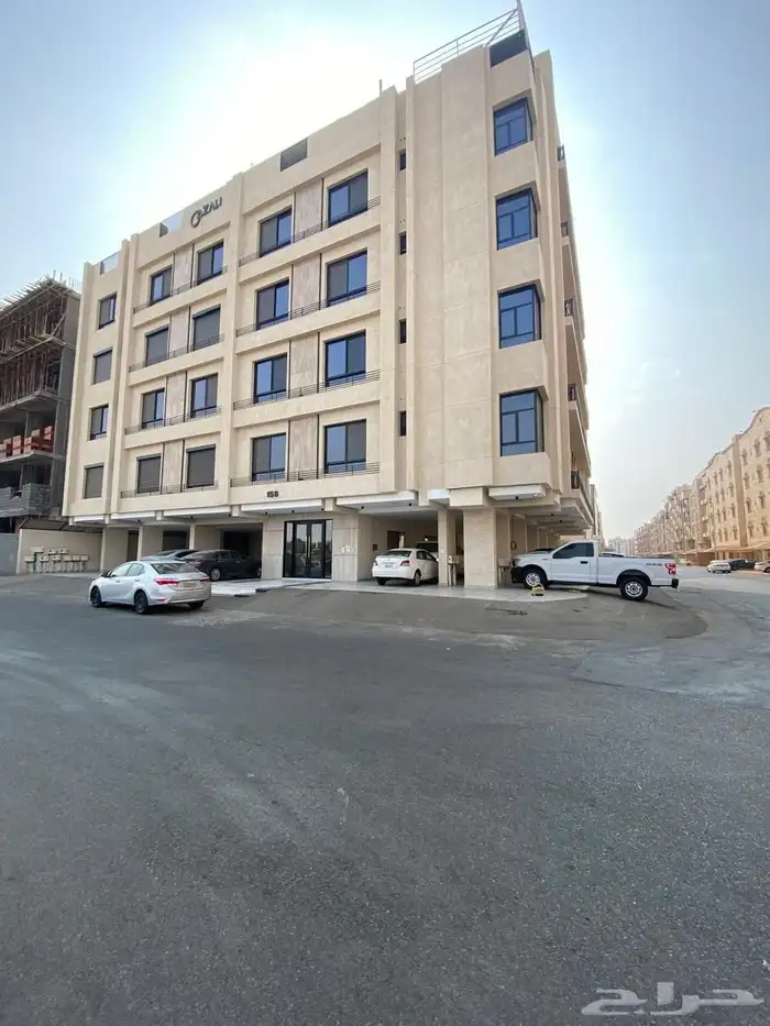 شقة جديدة للايجار بحي المروة مكونة من 5 غرف كود 158 0