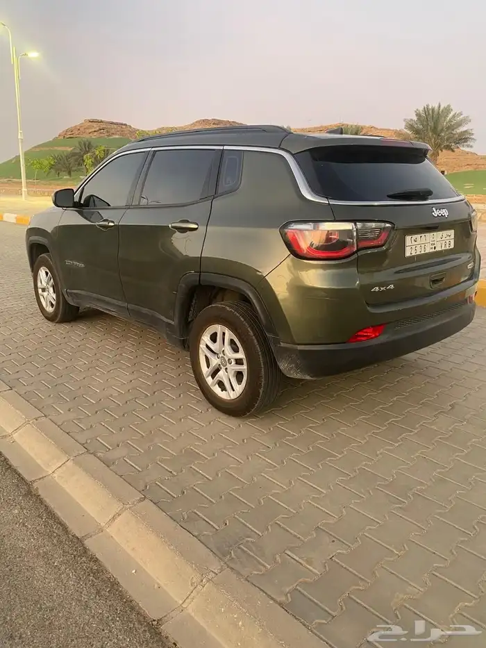 للبيع شروكي كومباس 2