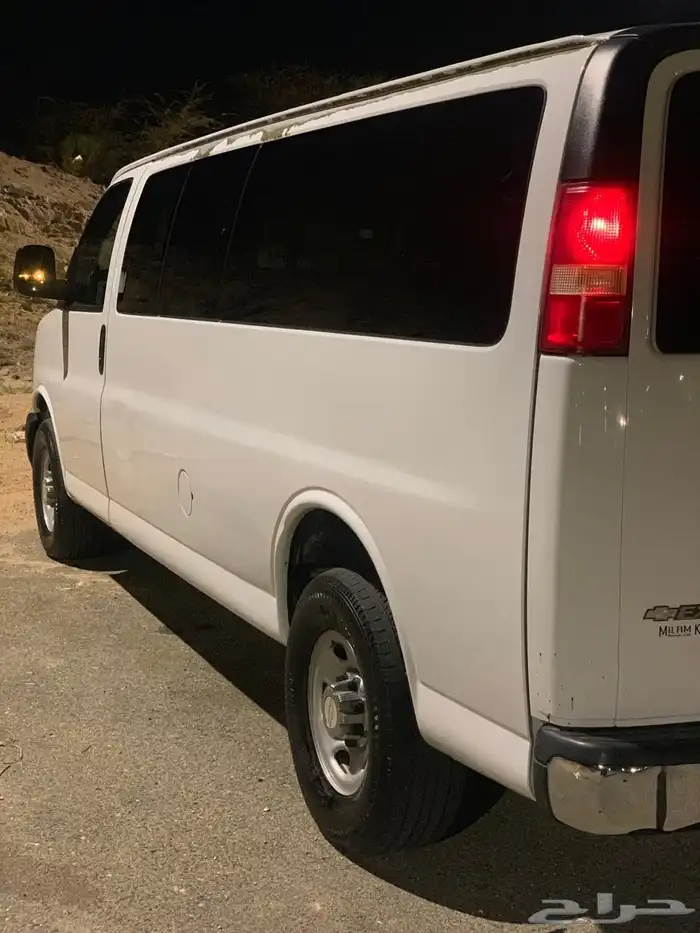 فان شيفروليه 26