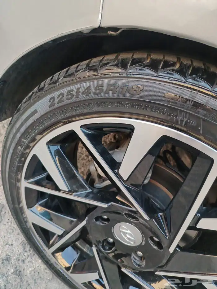 طقم جنوط 18 مع الكفرات موديل 2025 1