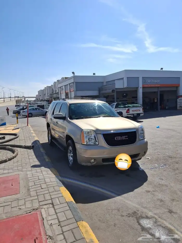 جمس يوكن بحالة ممتازة للبيع 4