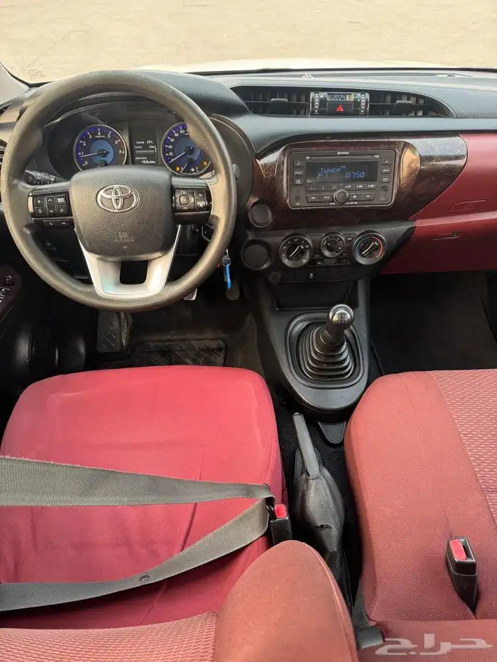 تويوتا هايلوكس غمارتين موديل 2020 ممشي قليل بحاله الوكاله 11