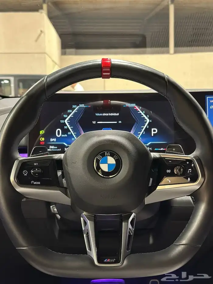 بي ام دبليو 520i 2025 kit M بلاك ادشن . رصد الفخامة 23