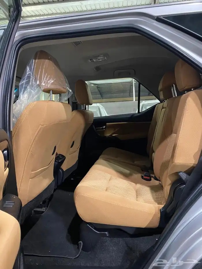 تويوتا فورتشنر ديزل 4سلندر 2022 6