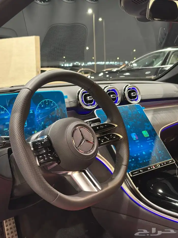 مرسيدس C200 2025 اصفار . رصد الفخامة 13