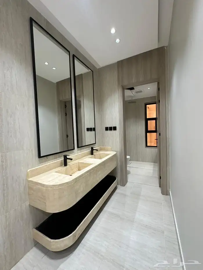 أدوار تمليك فاخرة جدا  في حي الحلقة الغربية( القيم) ب750 ألف 1