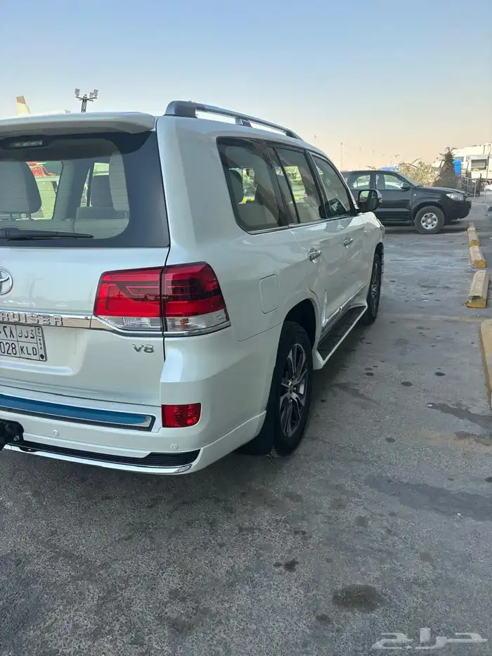 للبيع جكسار تورنق 2020 مخزن مالك اول من الوكالة 9