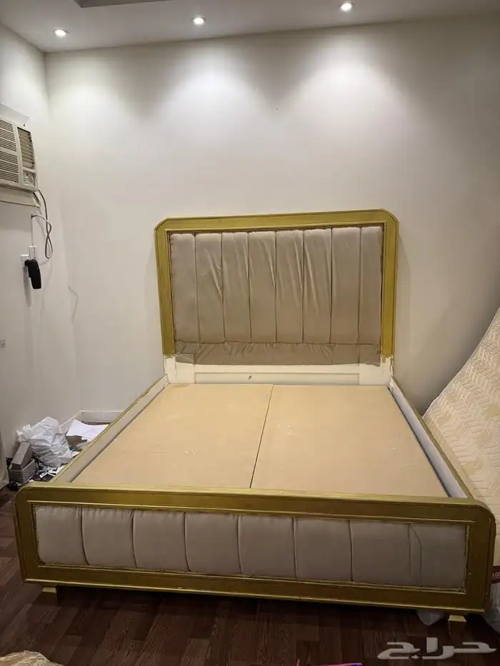 غرفة نوم للبيع 1