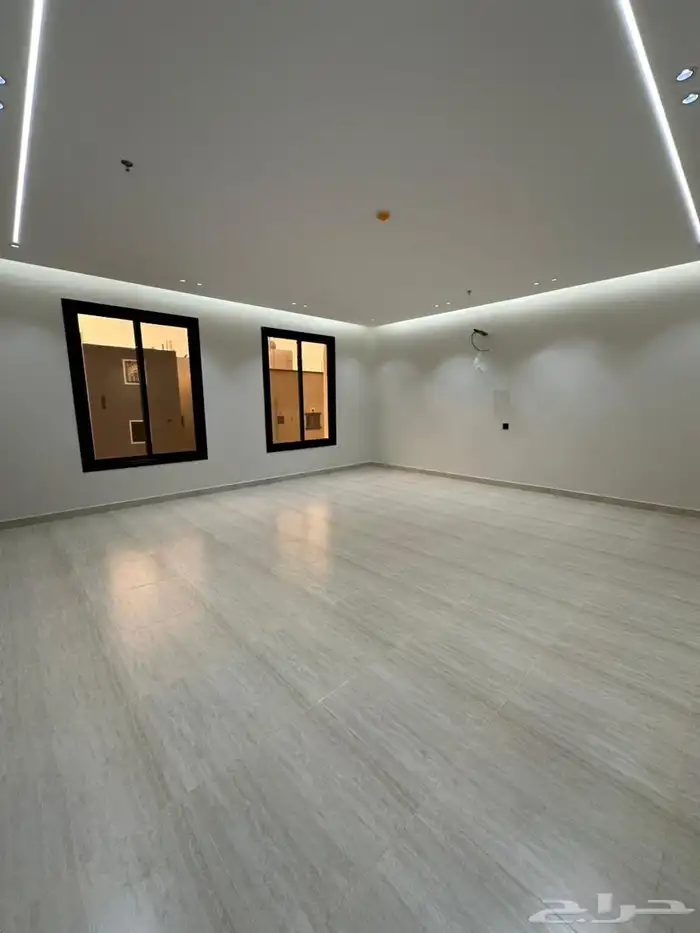 أدوار تمليك فاخرة جدا  في حي الحلقة الغربية( القيم) ب750 ألف 2