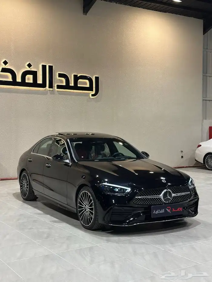 مرسيدس C200 2025 اصفار . رصد الفخامة 4