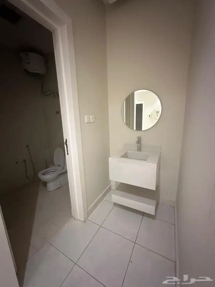 شقه للايجار حي الرمال 8