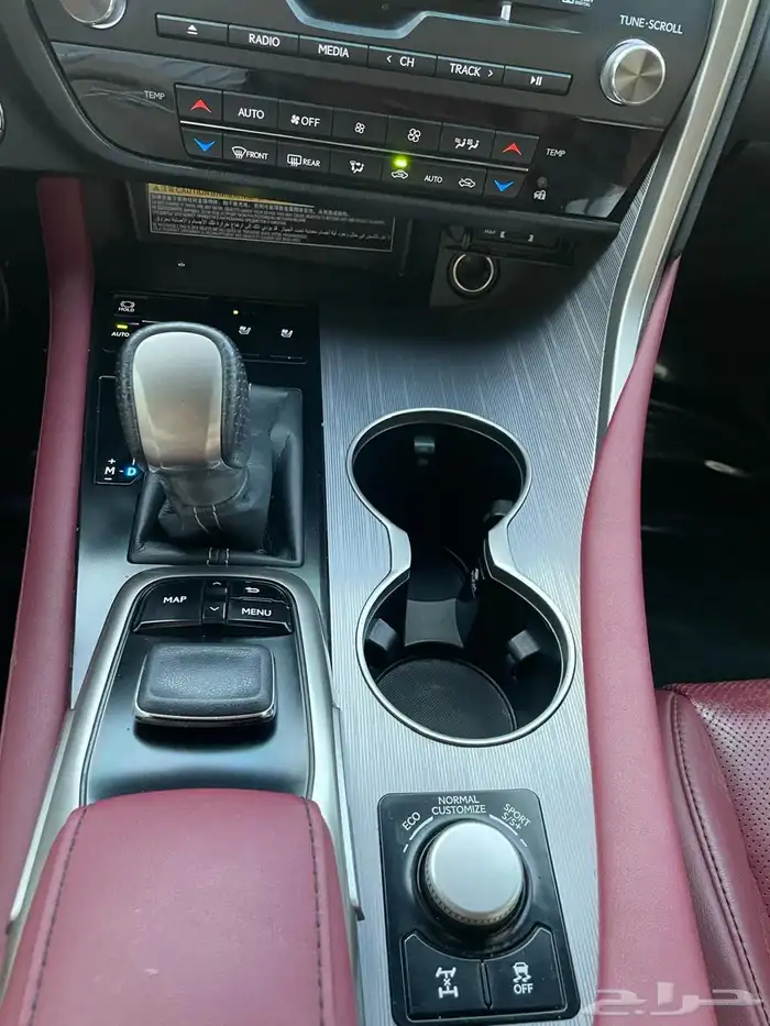 لكزس RX أعلى فئة 2