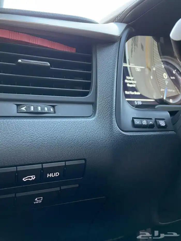 لكزس RX أعلى فئة 19