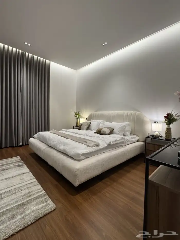 شقة تمليك فاخرة 3 غرف مؤثثة بحي الشوقية ب 520 الف 0