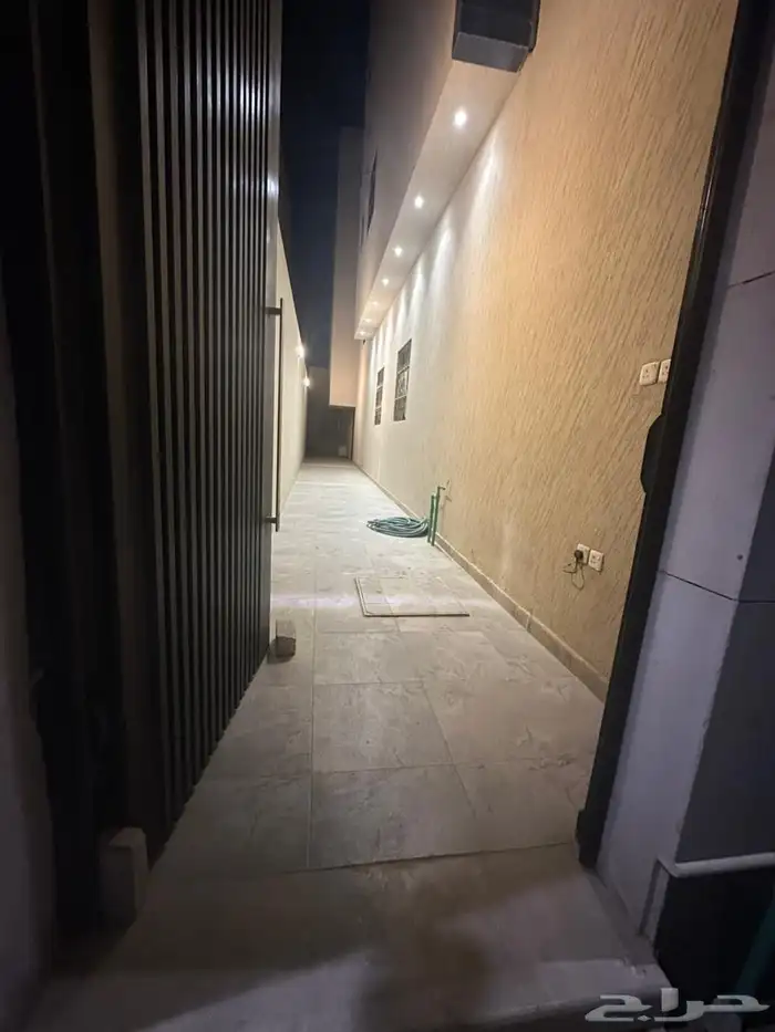 شقه للايجار حي الرمال 1