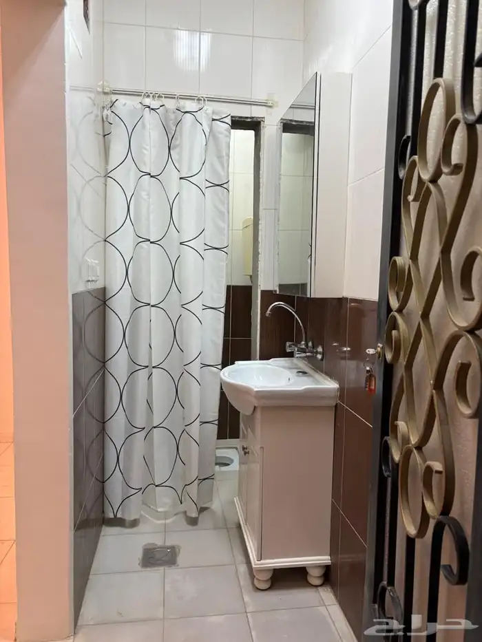 غرفه و حمام الرياض حي عرقة 4