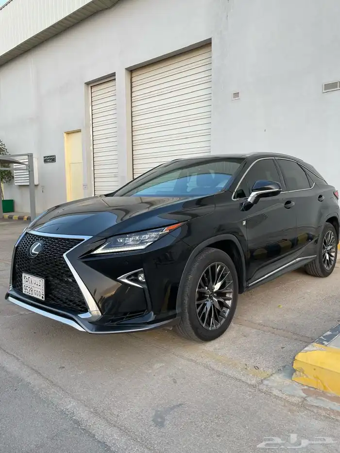 لكزس RX أعلى فئة 15