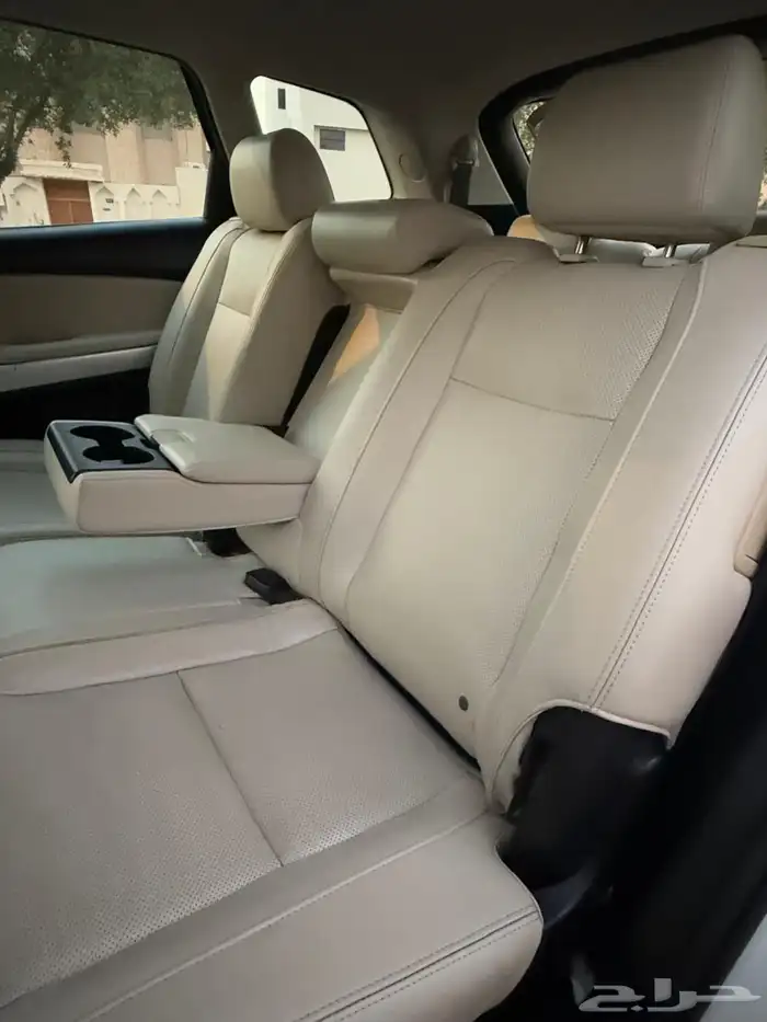 مازدا CX9 2015 ( فل كامل بحالة الوكالة ) 18