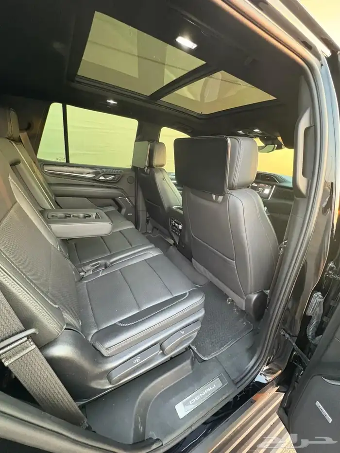 جي ام سي يوكن دينالي بلاك ادشن 2023 7