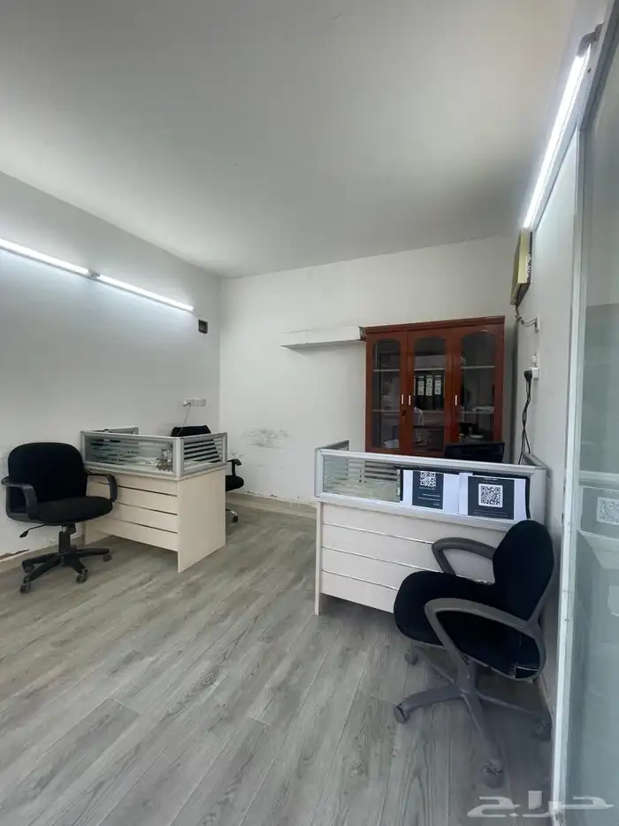 طاوليتن جمله مكتبيه 0