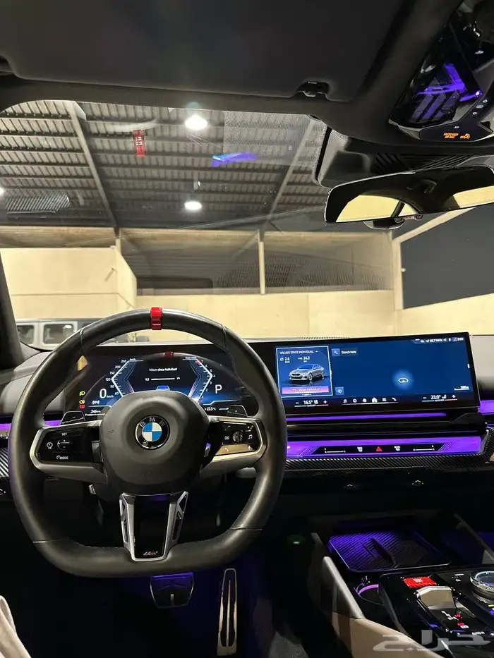 بي ام دبليو 520i 2025 kit M بلاك ادشن . رصد الفخامة 18