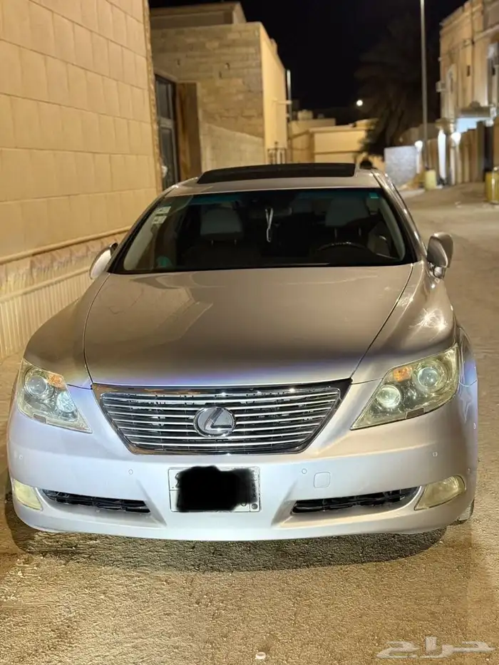 لكزس LS 460 0