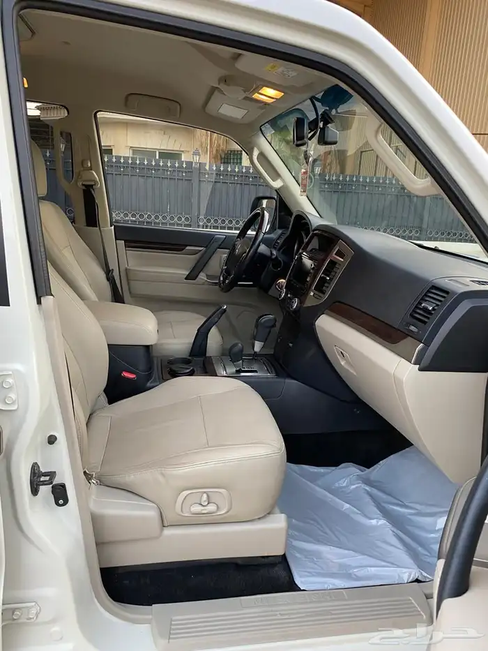 باجيرو 2020 فل كامل 10