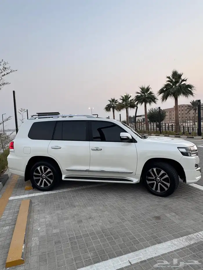 للبيع لاند كروزر 2019 قراند تورنق 2