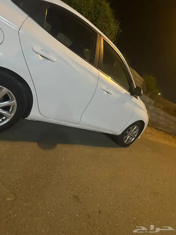 السياره نضيفه مافيه ولا صدمه ماشيه 100 الف مطلوب 20500 1