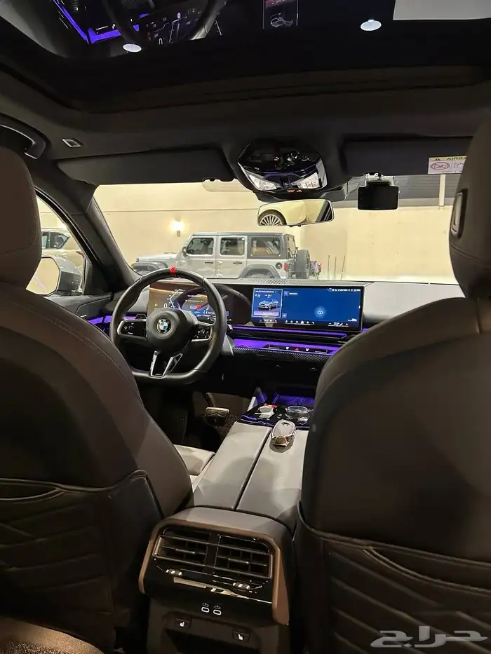 بي ام دبليو 520i 2025 kit M بلاك ادشن . رصد الفخامة 28