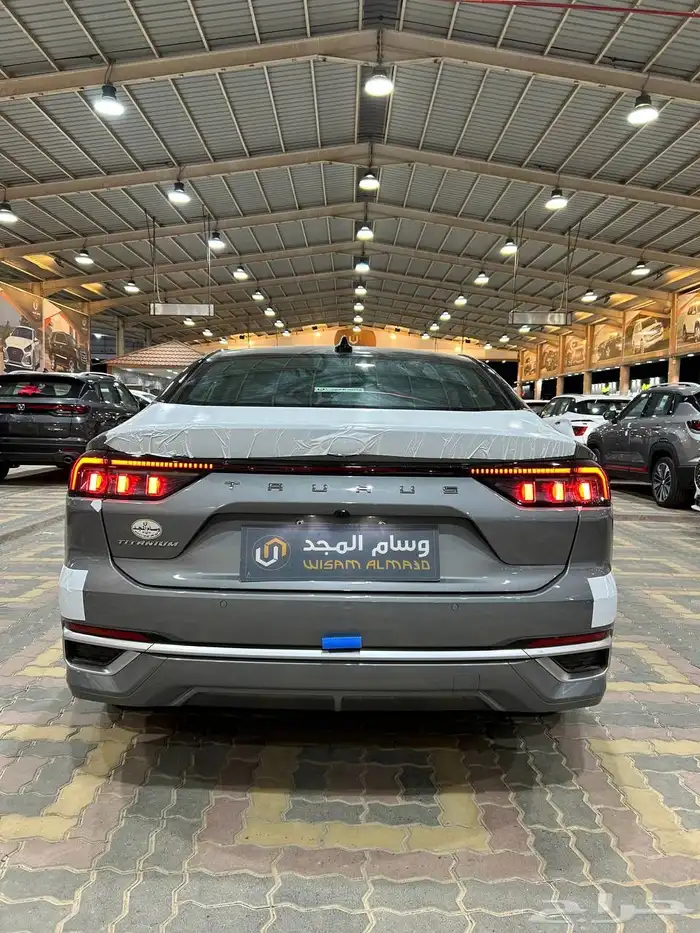 عرض خاص فورد تورس تيتانيوم موديل 2026 السعر 142400 5