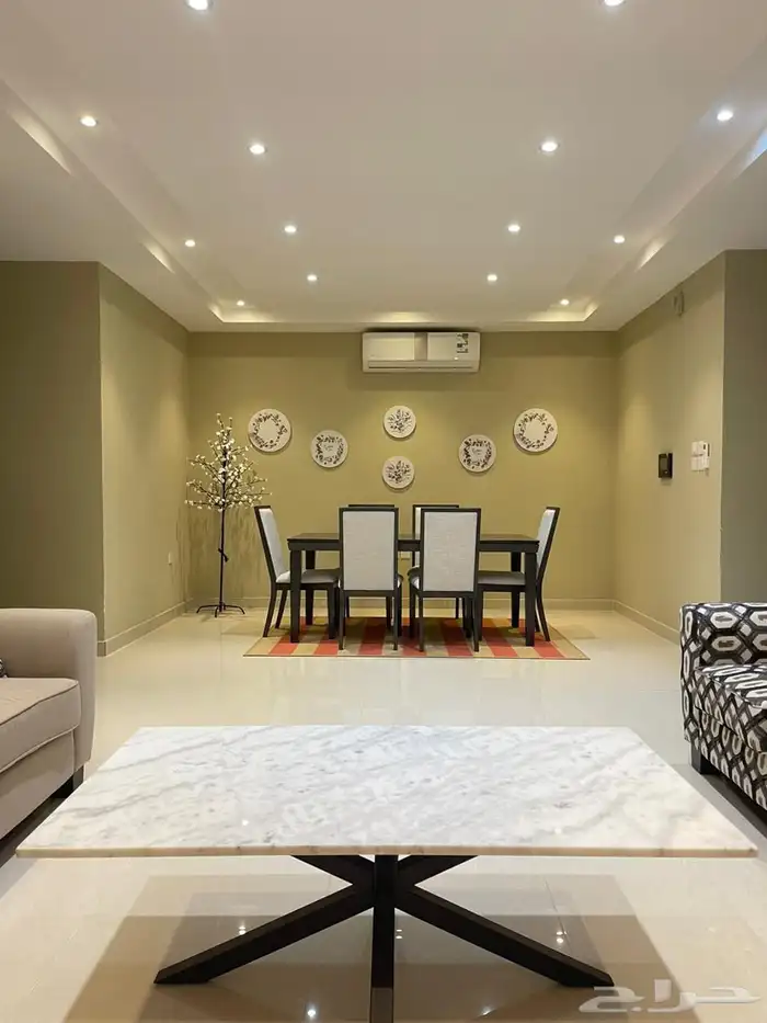 للبيع شقه في التلال 620 الف 0