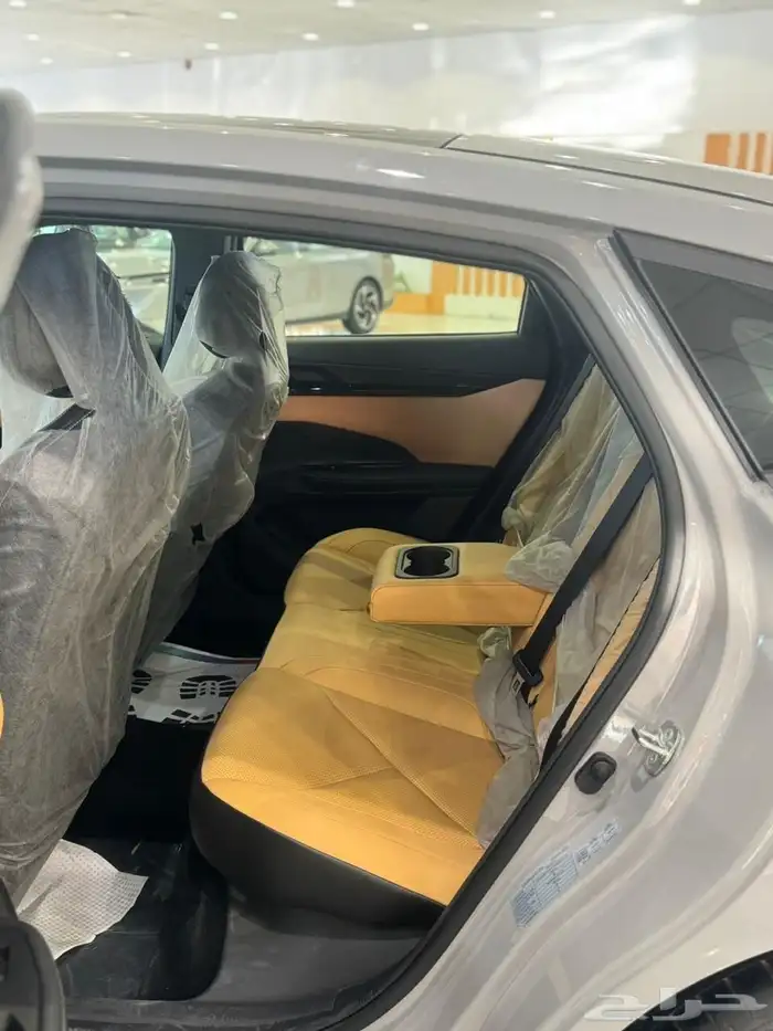 الحقو عروض نوفمبر يوني في جميع الفئات والالوان 16